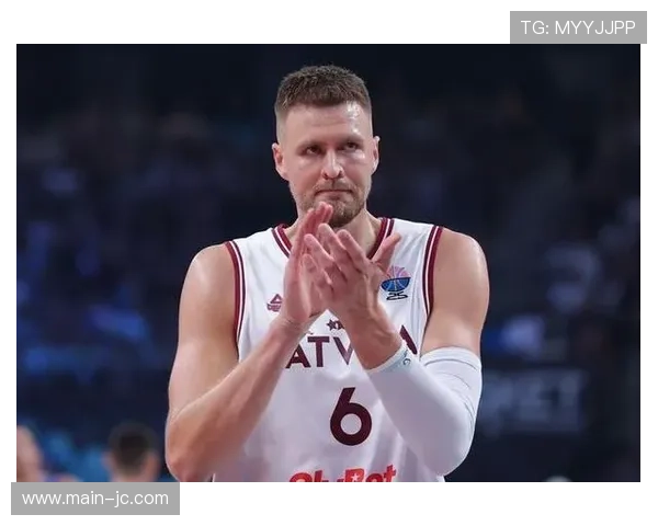 体系分析：勇士引进波尔津吉斯适配小球战术的内外线平衡